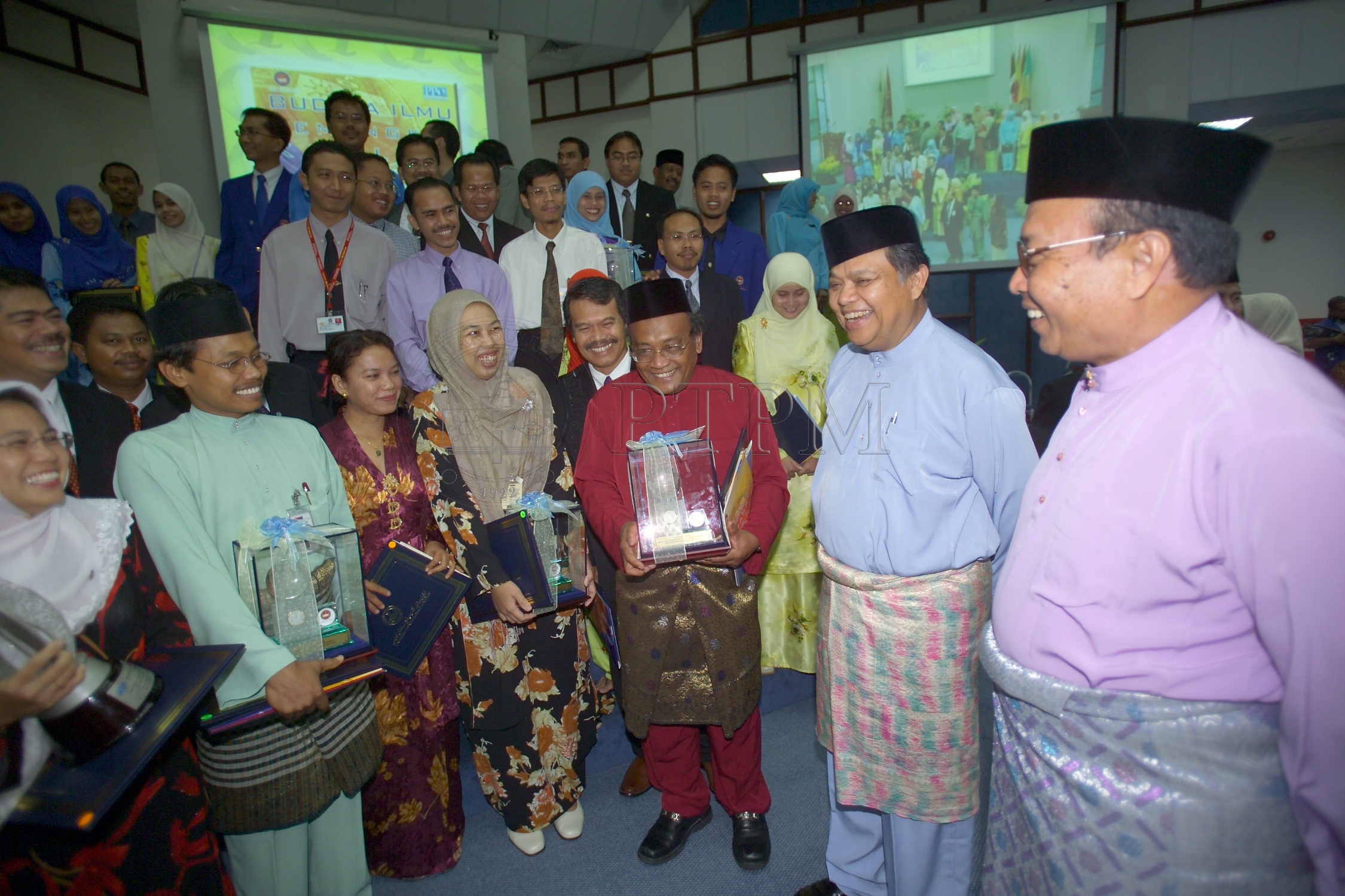 PTPM 04 10 kualiti D8XZ2877